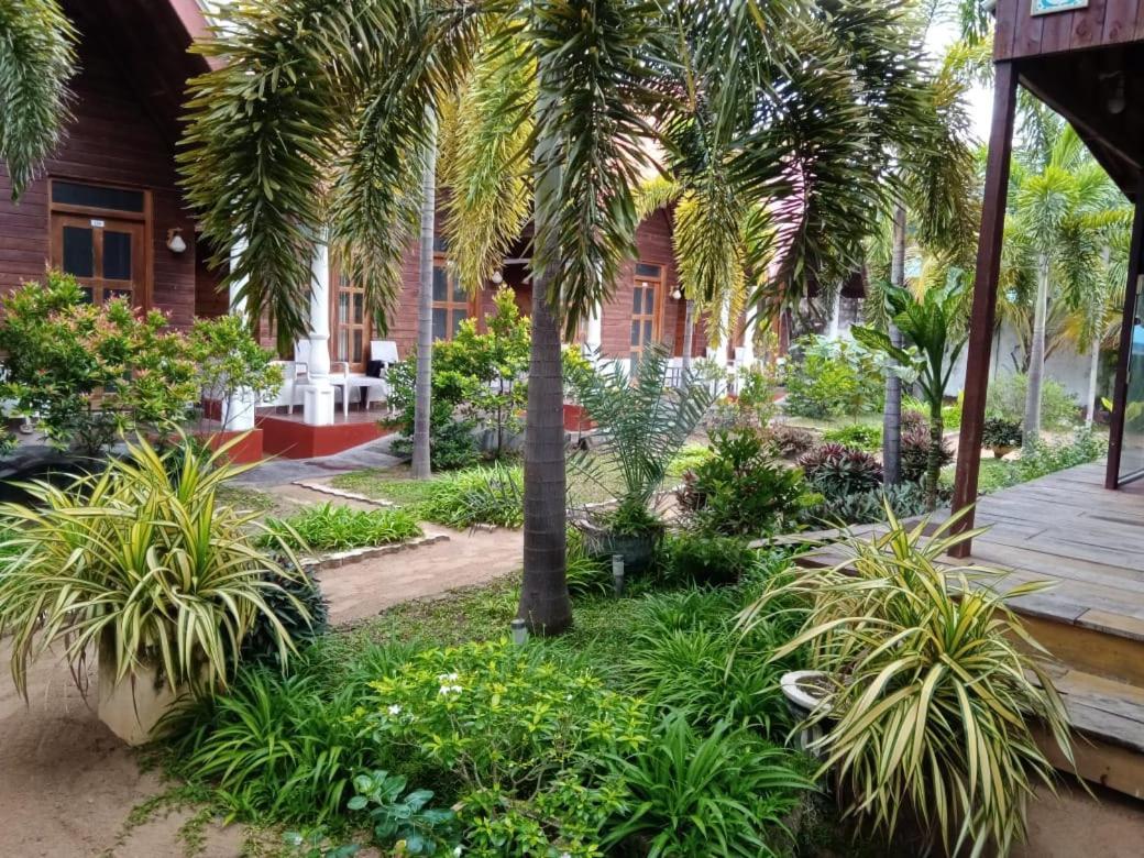 טרינקומאלה Elegant Green Beach Resort מראה חיצוני תמונה