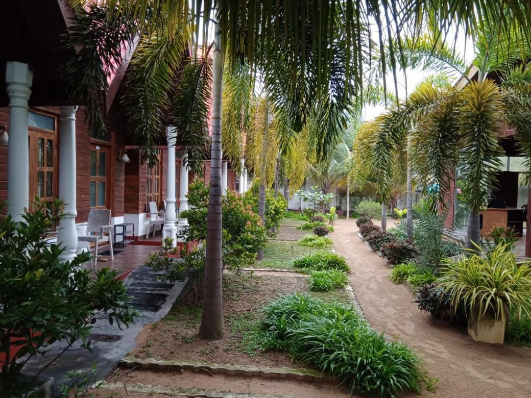טרינקומאלה Elegant Green Beach Resort מראה חיצוני תמונה