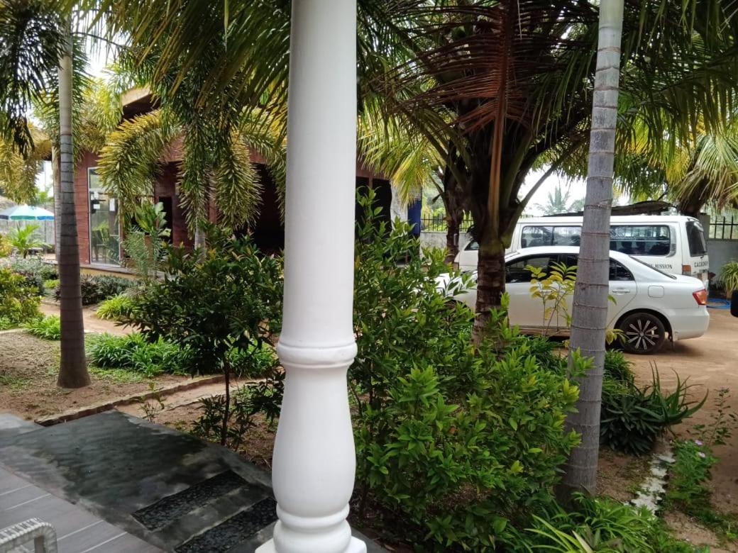 טרינקומאלה Elegant Green Beach Resort מראה חיצוני תמונה