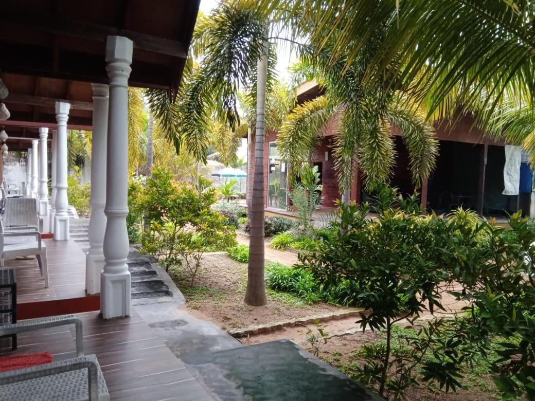 טרינקומאלה Elegant Green Beach Resort מראה חיצוני תמונה