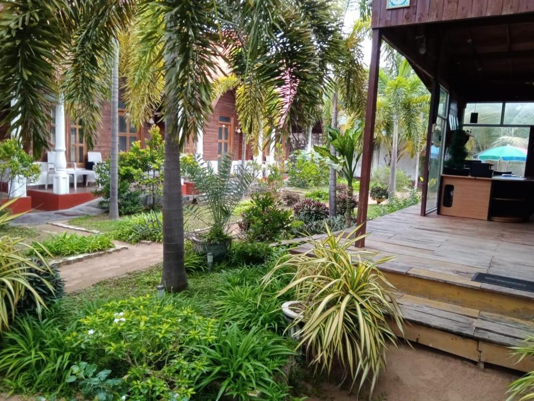 טרינקומאלה Elegant Green Beach Resort מראה חיצוני תמונה