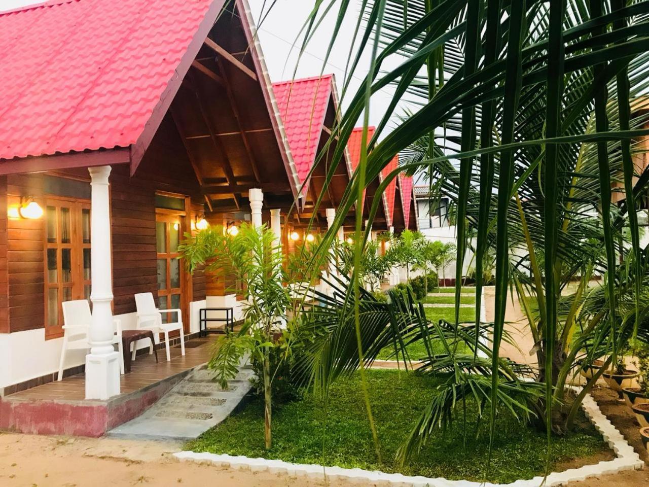 טרינקומאלה Elegant Green Beach Resort מראה חיצוני תמונה